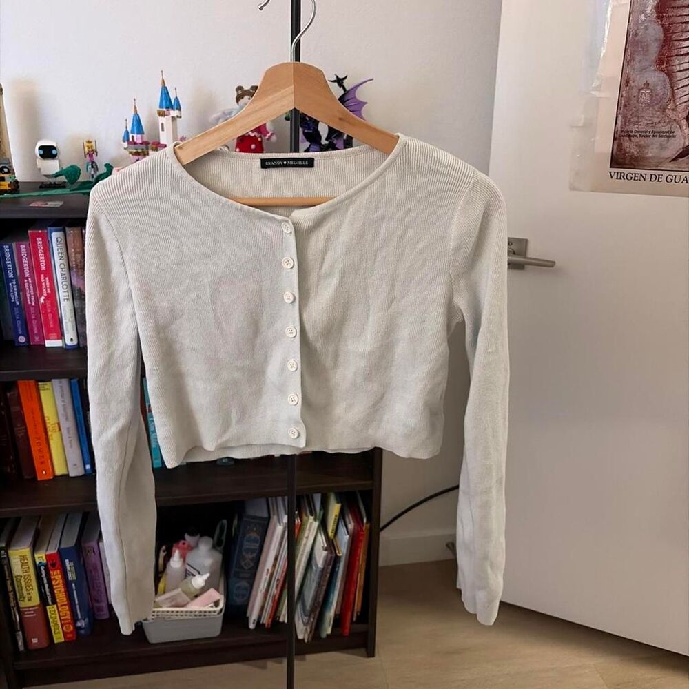 Brandy Melville Ribbed Cropped Cardigan Sweater One Size